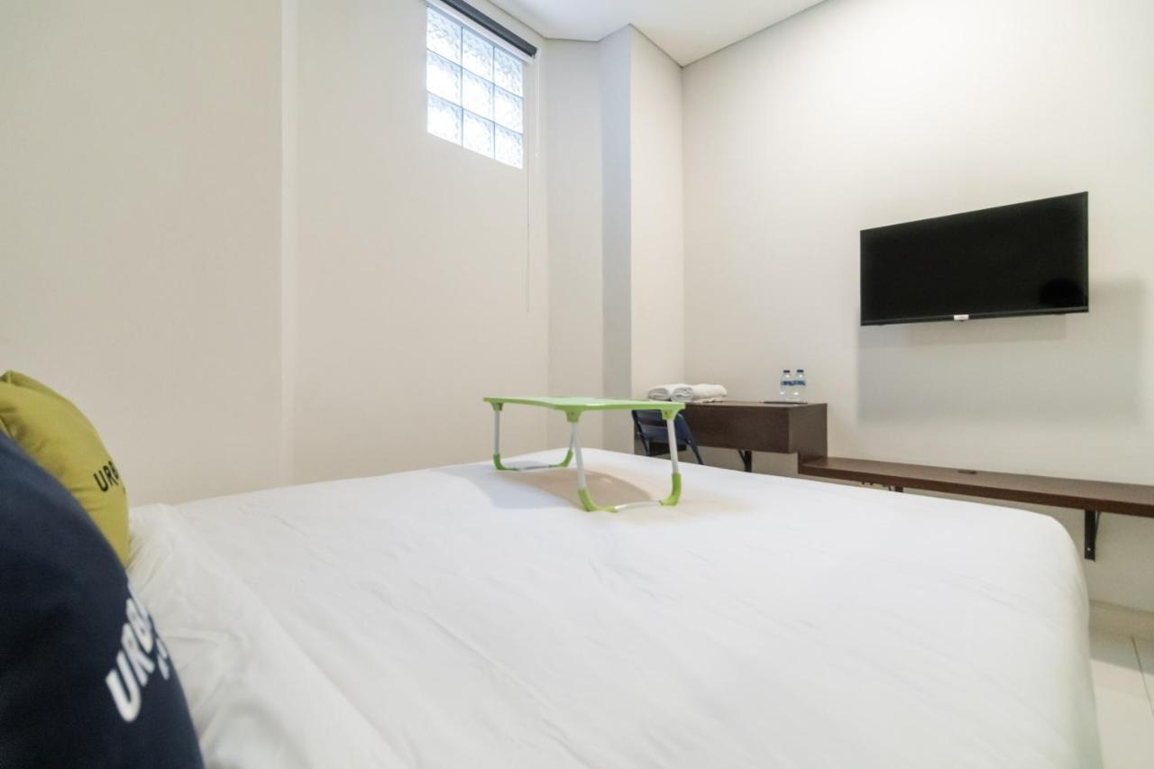 Urbanview Hotel Casa Kota Mangga Besar Jakarta Ngoại thất bức ảnh