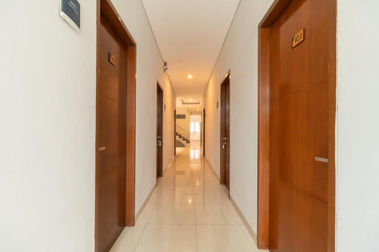Urbanview Hotel Casa Kota Mangga Besar Jakarta Ngoại thất bức ảnh