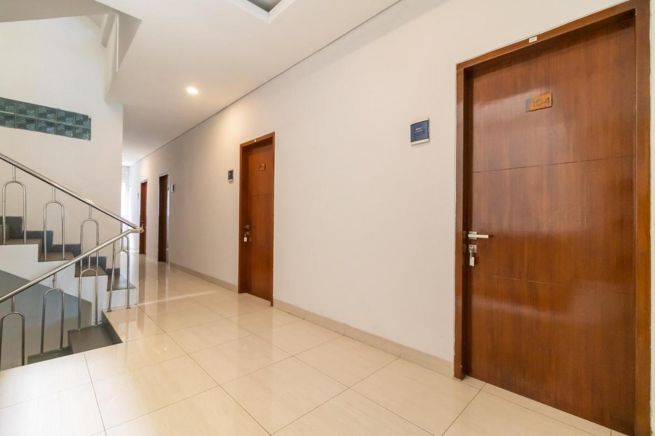 Urbanview Hotel Casa Kota Mangga Besar Jakarta Ngoại thất bức ảnh
