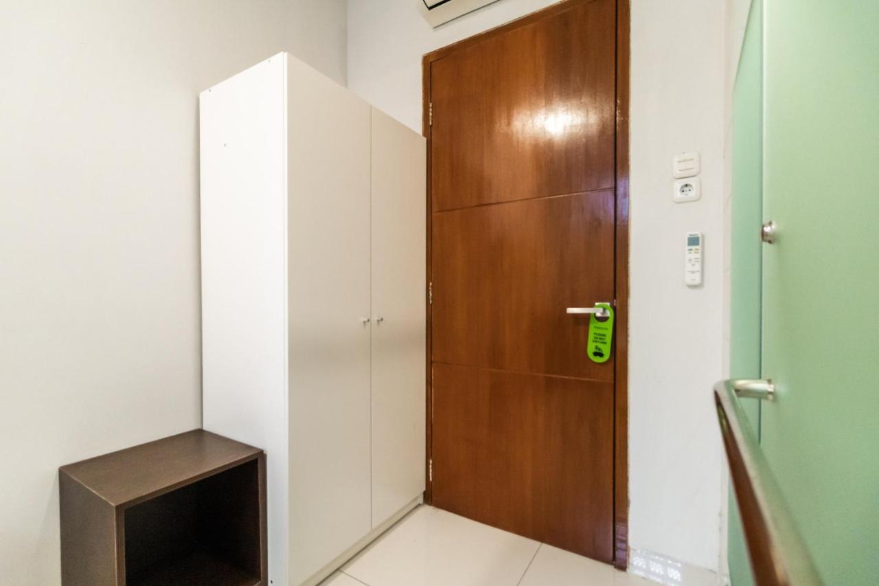 Urbanview Hotel Casa Kota Mangga Besar Jakarta Ngoại thất bức ảnh